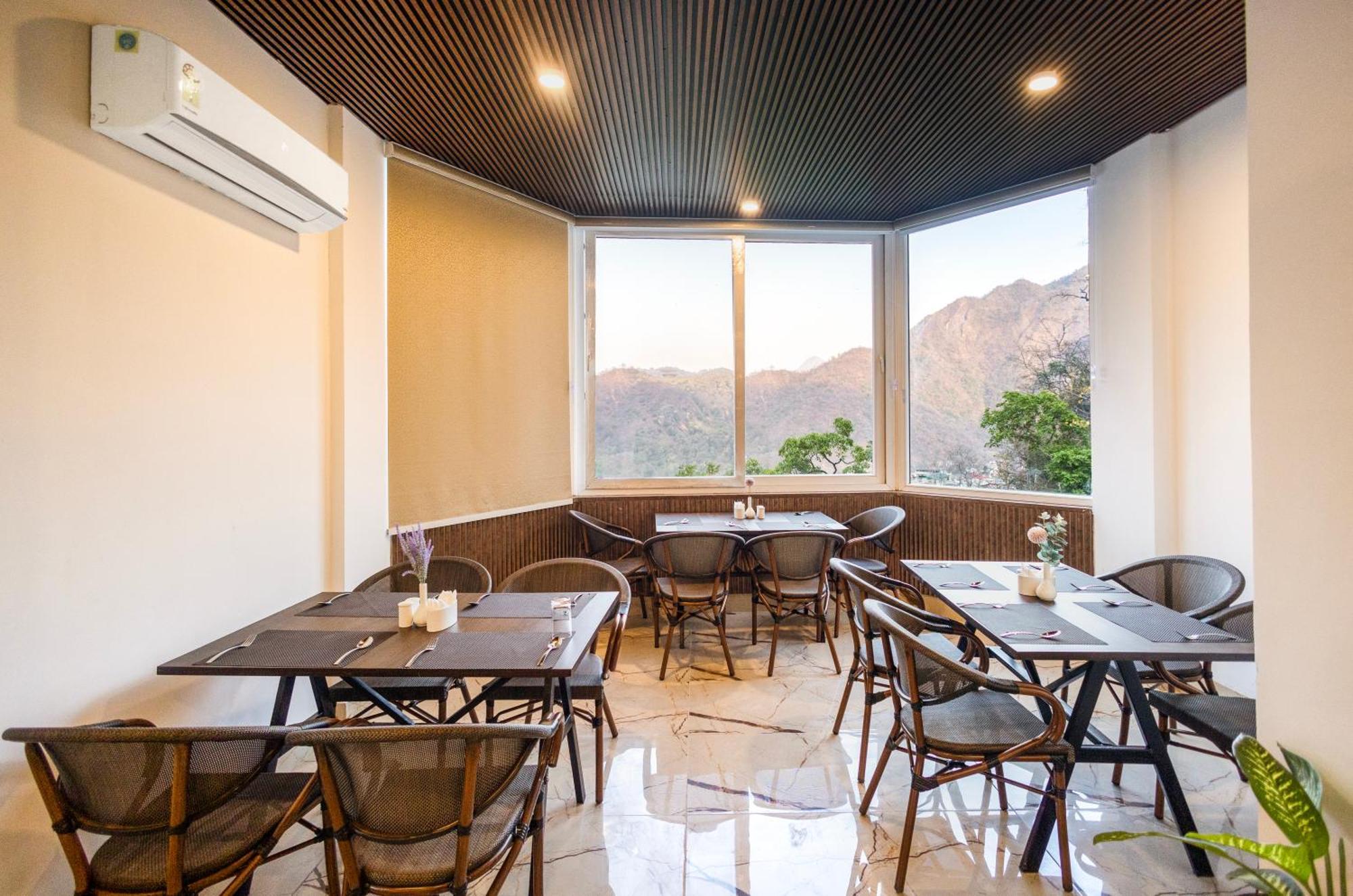 Stone Wood Hotel, Rishīkesh 외부 사진