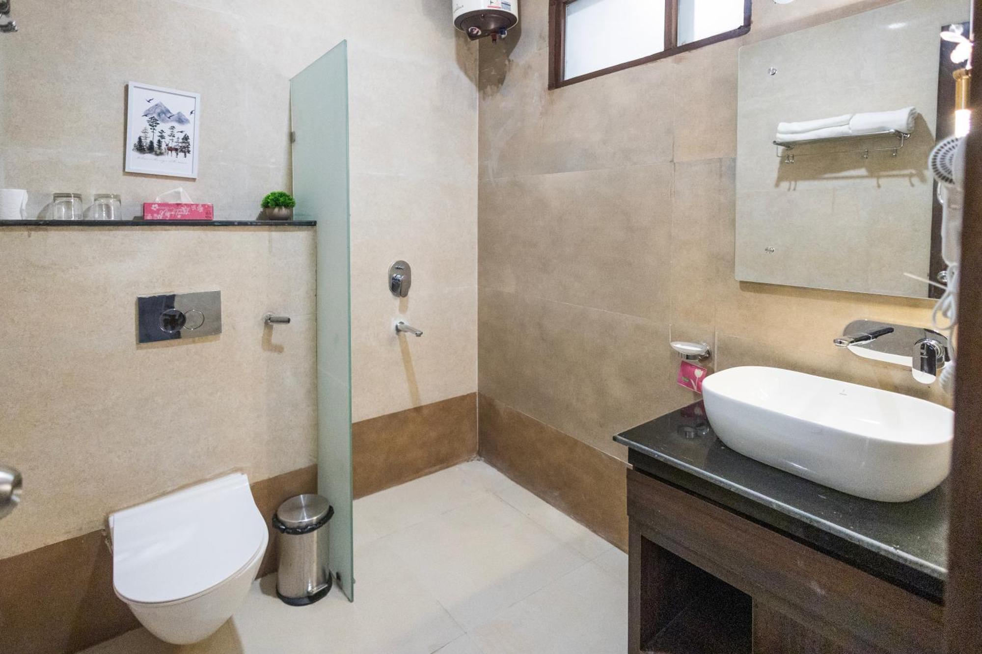 Stone Wood Hotel, Rishīkesh 외부 사진