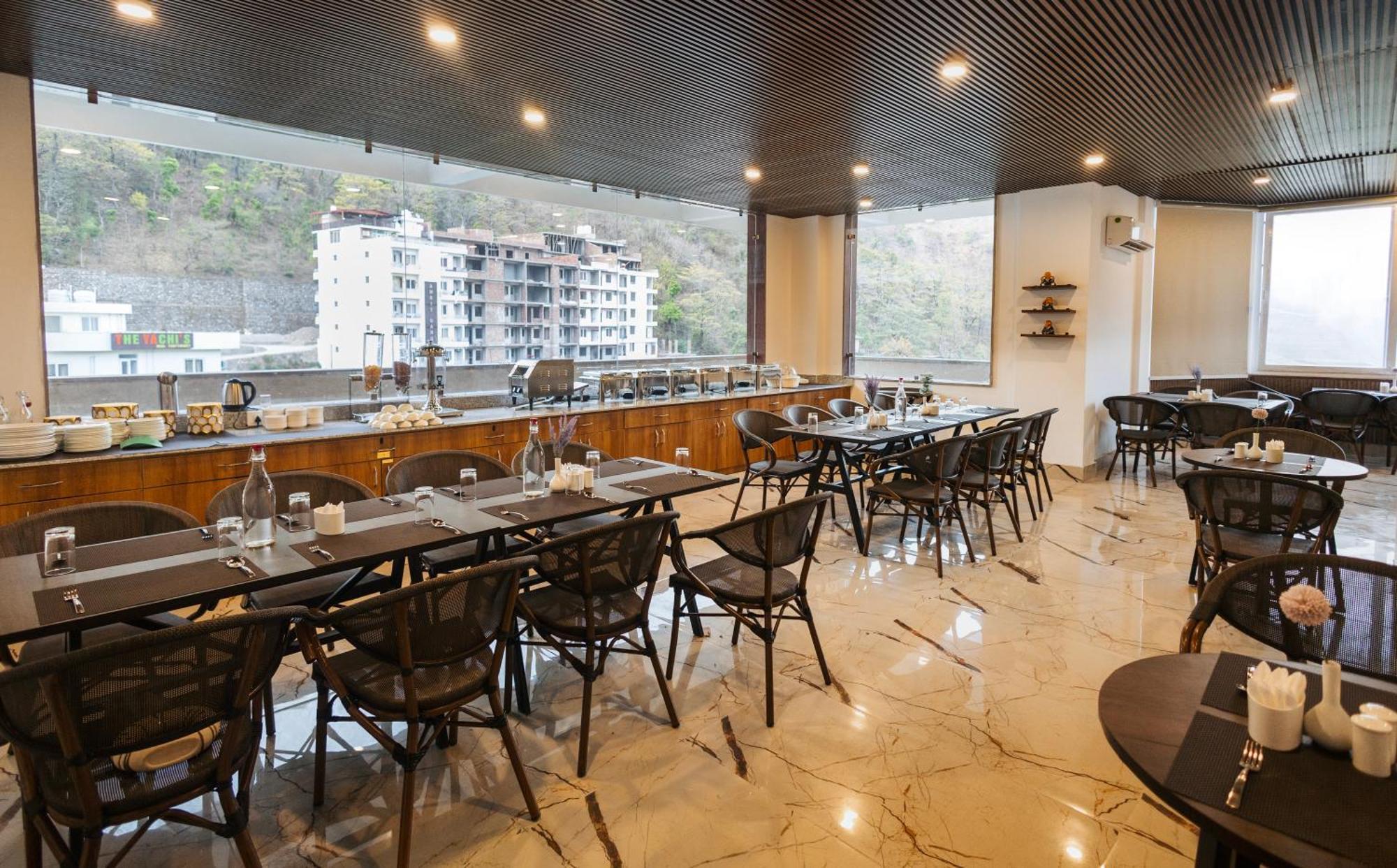 Stone Wood Hotel, Rishīkesh 외부 사진