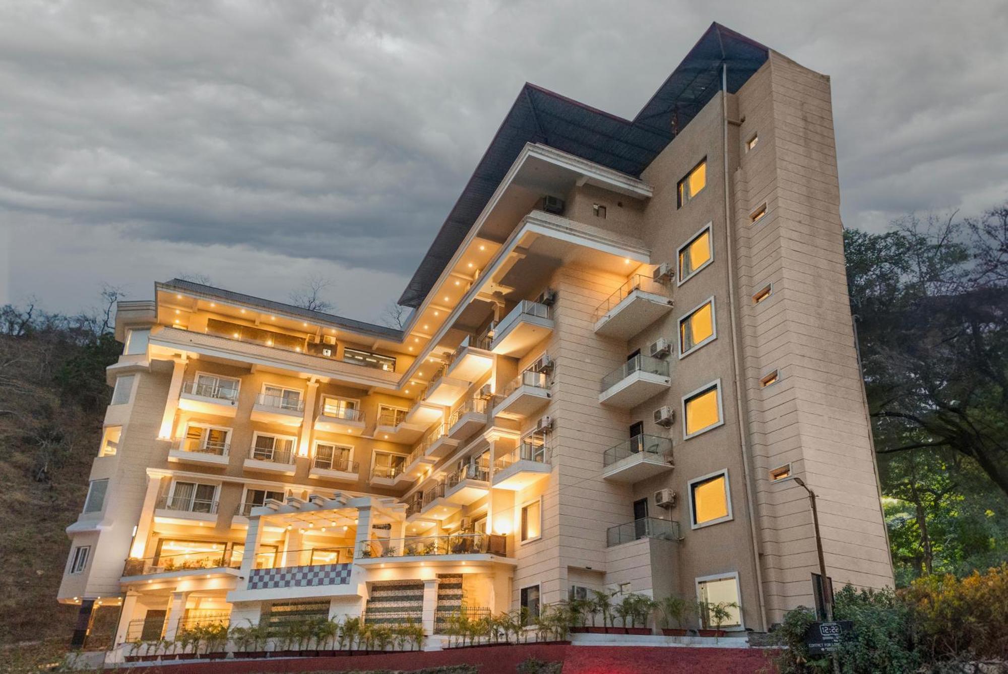 Stone Wood Hotel, Rishīkesh 외부 사진